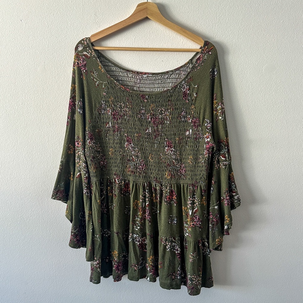 Floral Green Stretchy Tunic Top No Tag (Likely Size 2X)